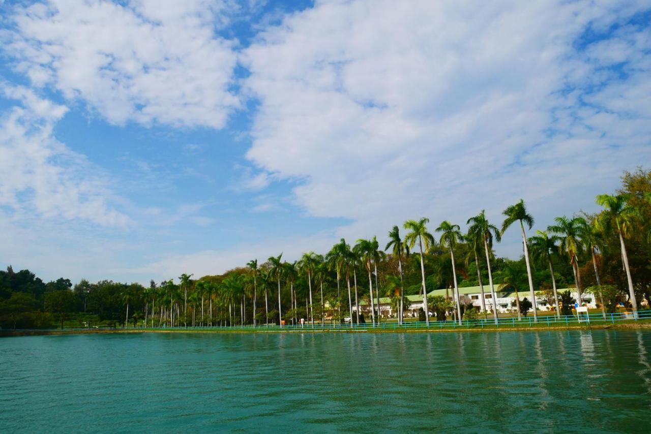 Chengching Lakefront Resort Kaohsiung Luaran gambar